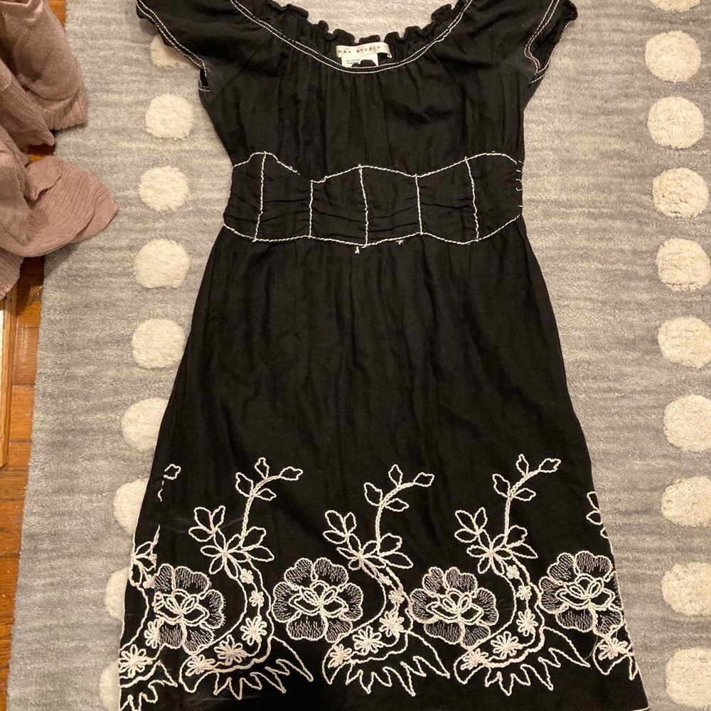 Max studio dress